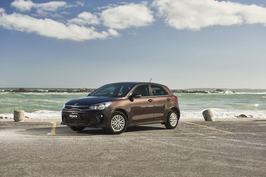  Kia Rio 2017 года  (ZA) (фото 11 из 40)